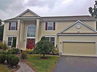 16 Bayberry Ave, Egg Harbor Township, NJ 08234