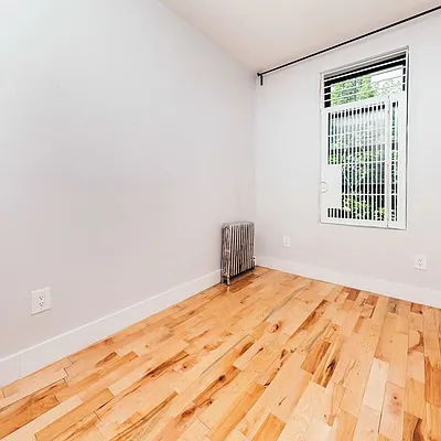 Rented by Nooklyn NYC LLC | media 17