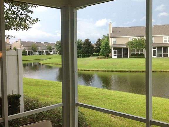 5th image of 11136 Castlemain Cir S