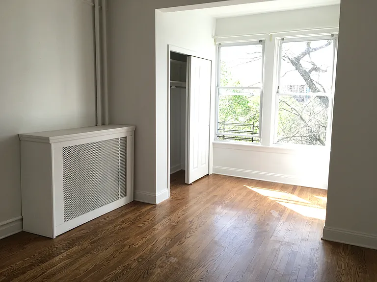 Hancock Ave — Photo 10