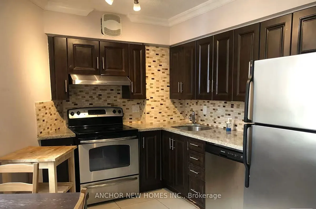 Building Photo - 260 Queens Quay W #2805