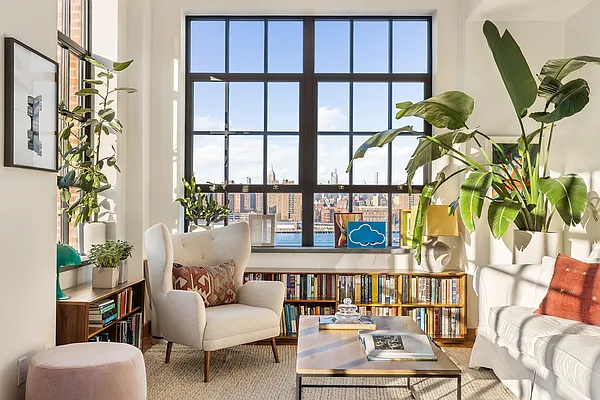 Sold by Compass | media 5