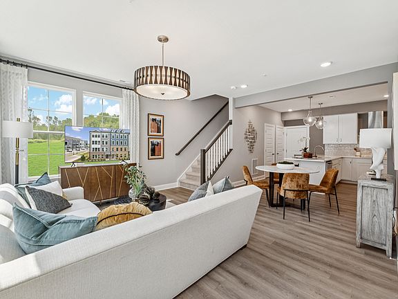 7th image of this home