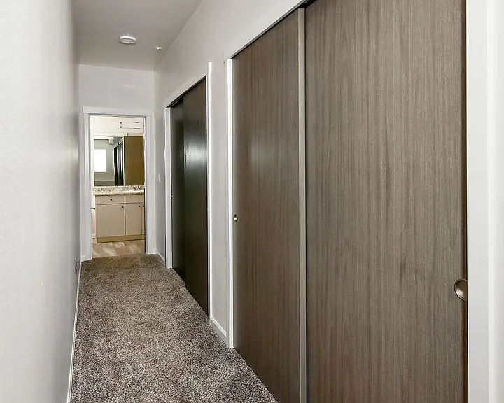 East Ridge Apartments — Photo 30