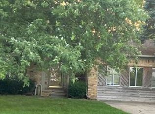 5506 Torrey Rd, Flint, MI 48507