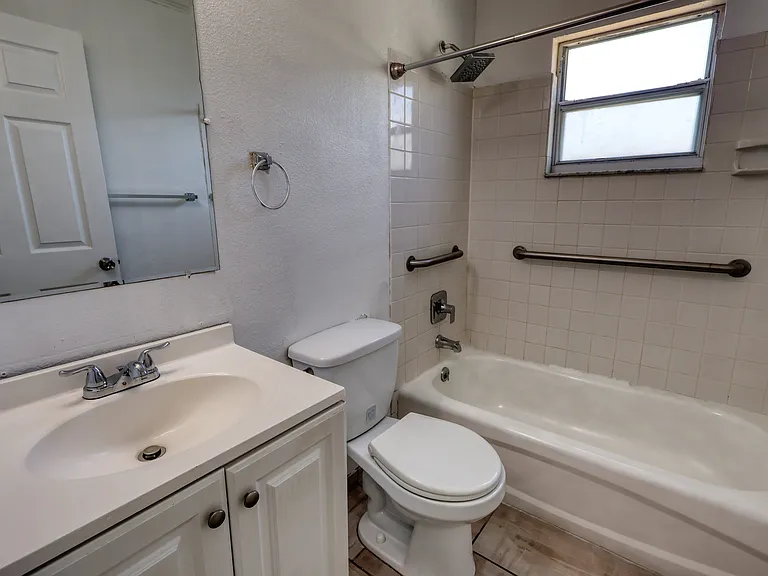 4930 10th Ave S — Photo 20