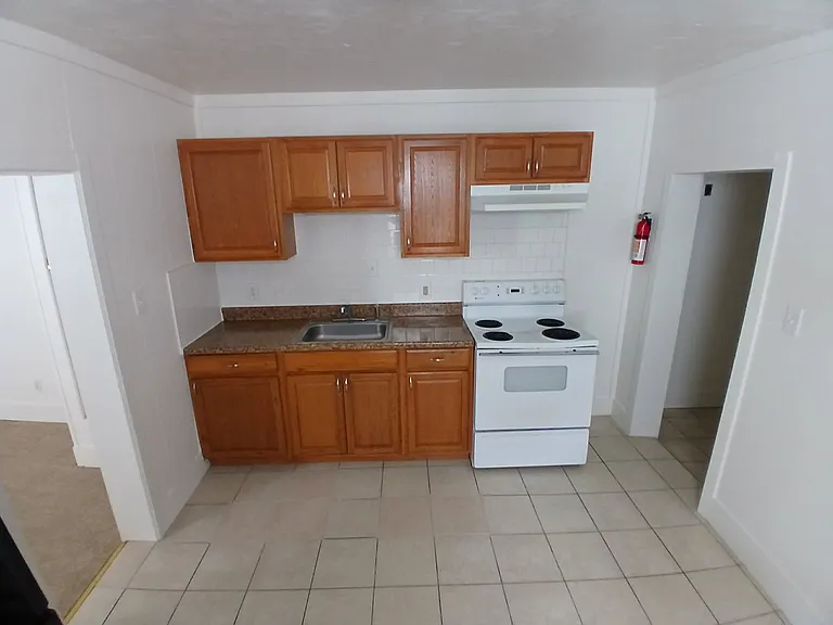 1313 Virginia Ave — Photo 10
