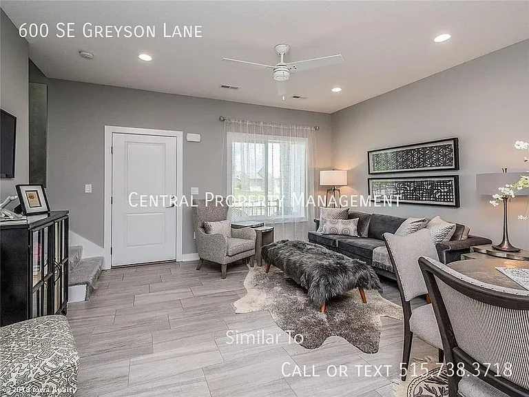 600 SE Greyson Ln — Photo 5