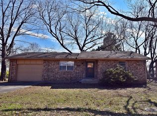314 Redbud Ln, Tahlequah, OK 74464