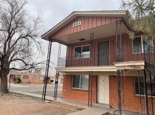 301 Delamar Loop NW #D, Albuquerque, NM 87107