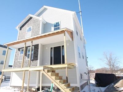 70 Middleton St, Providence, RI, 02909