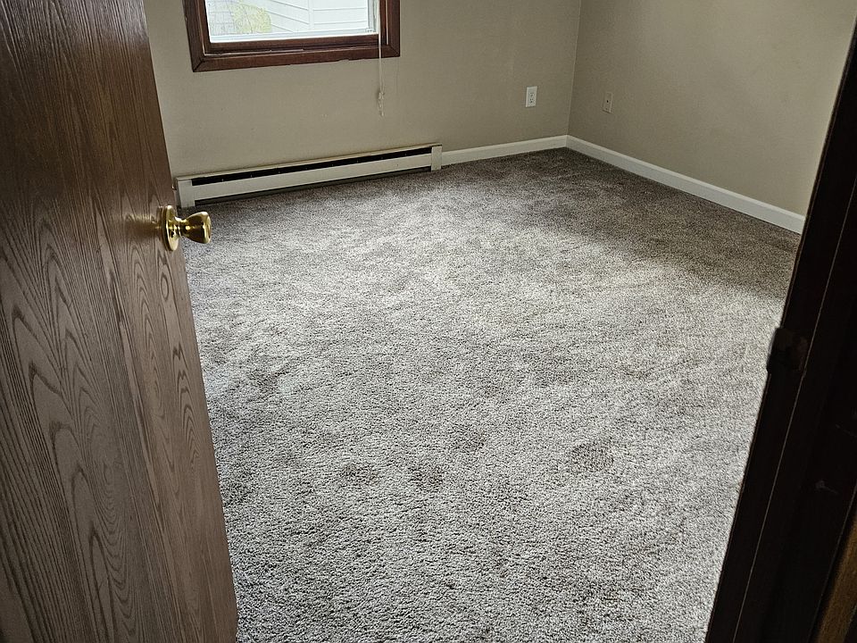 2nd image of 808 S Wisconsin Ave
