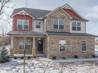 5028 Ashgrove Rd, Versailles, KY 40383