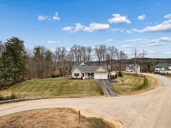 5th image of 71 Overlook Drive