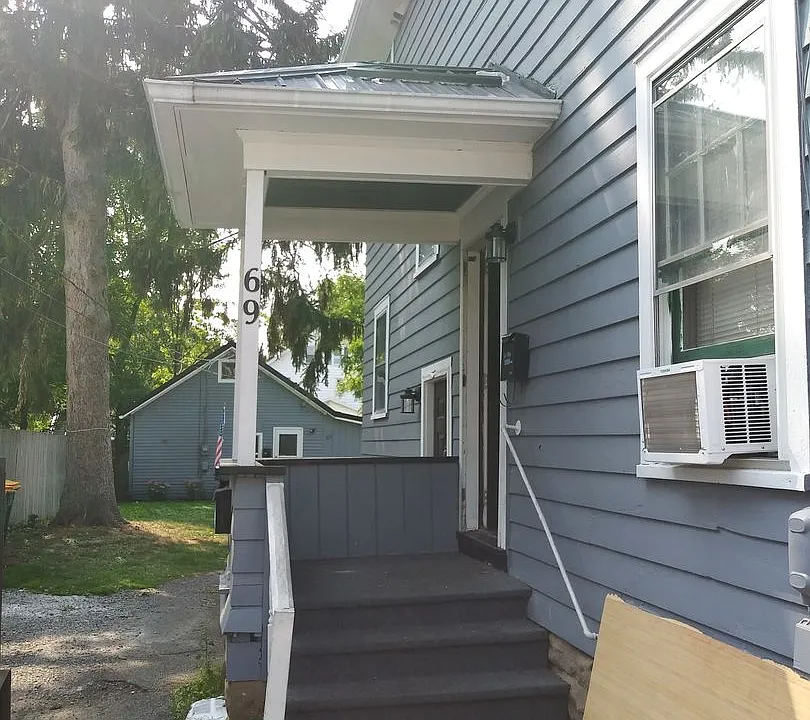 67-69 Upton Pl