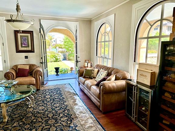 5th image of 1236 Alameda Blvd