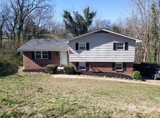 3217 Ozark Cir, Chattanooga, TN 37415