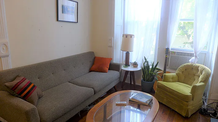 Rented by Garfield Realty  | media 32