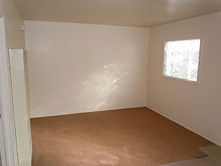 2nd image of 324-A Harvard Dr SE