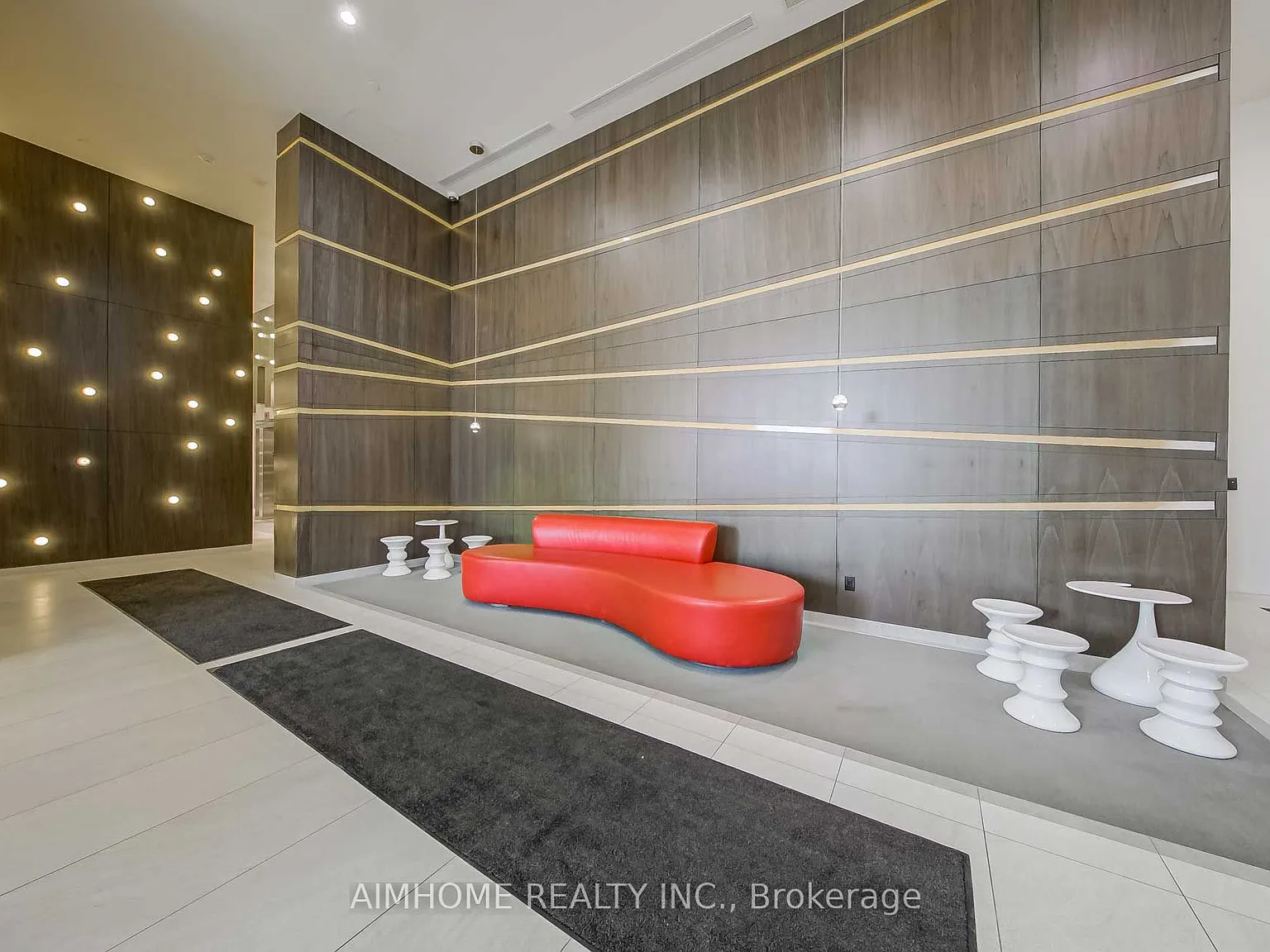 2 bed, $2,450 — Photo 4