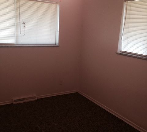 3rd image of 3223 Buder Ct