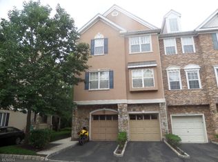 22 Barrister St, Clifton, NJ 07013