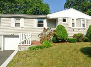 44 McDevitt Rd, Randolph, MA 02368