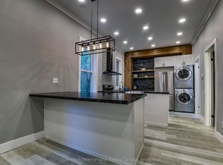 71 Briscoe St E, London, ON N6C1W8