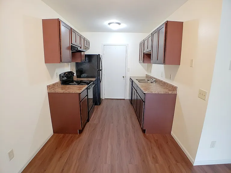 2108 Muir Field Rd — Photo 18