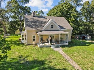 633 Ridgebury Rd, Slate Hill, NY 10973