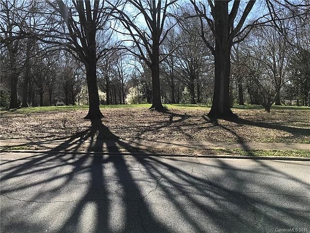2nd image of 00 Elm St