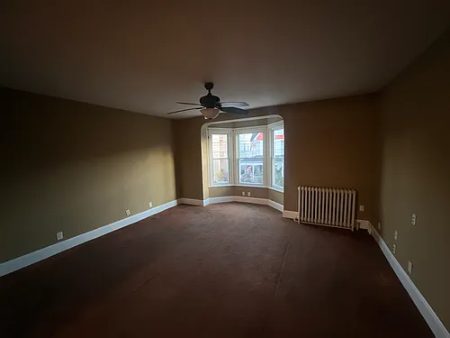 1115 W King St #2 Photo 1