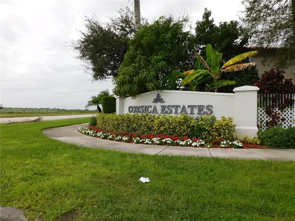 15002 SW 161st Pl, Miami, FL 33196