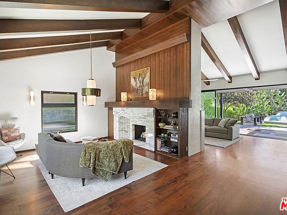2nd image of 5637 Park Oak Pl