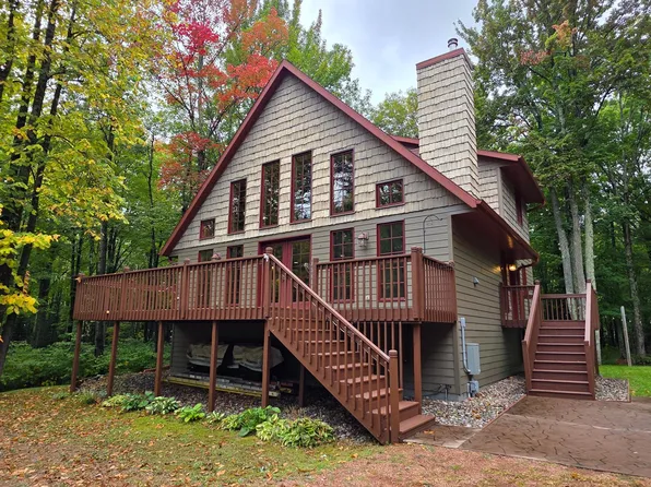N9255 Sanctuary Rd, Tomahawk, WI 54487