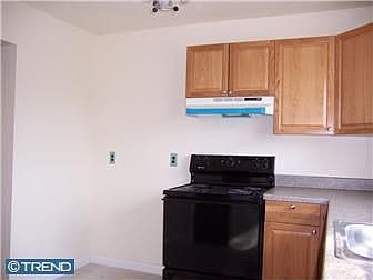 3rd image of 2333 Tolstoy Ln