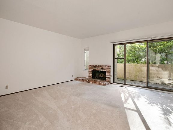 3rd image of 130 Galewood Cir
