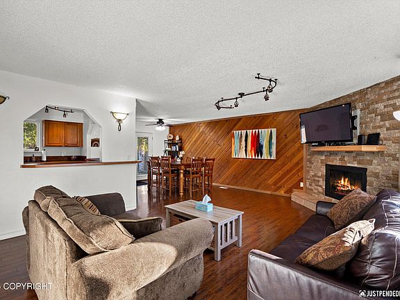5th image of 6810 Burlwood Dr