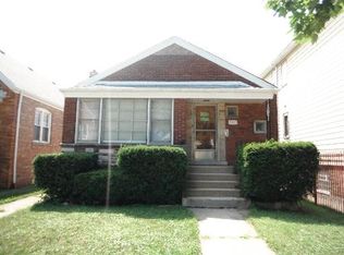 8650 S Marquette Ave, Chicago, IL 60617