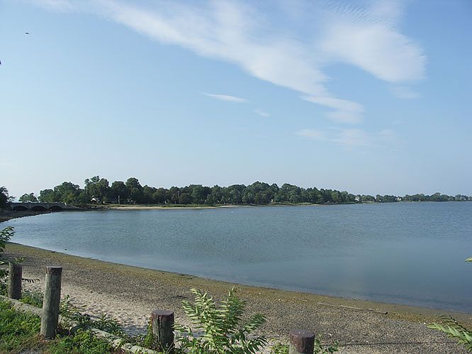 1st image of 3 Soundbeach Dr