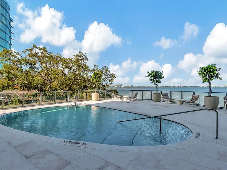 3101 W Bayshore Blvd #804 — Photo 84