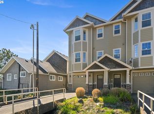 549 Front St, Rockaway Beach, OR 97136
