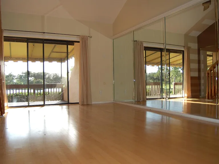 1320 Pelican Creek Xing — Photo 6