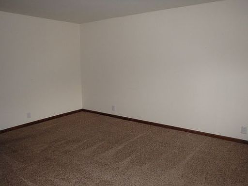 4th image of 9 Old Highway 63 S APT 11