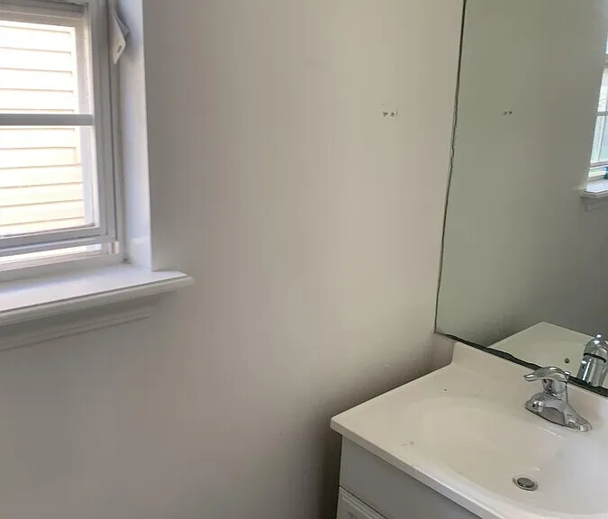 4220 Sunset Ave — Photo 3