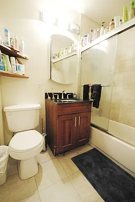 Rented by REAL New York | media 11