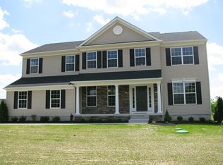 858 Cymbeline Ct, Mickleton, NJ 08056