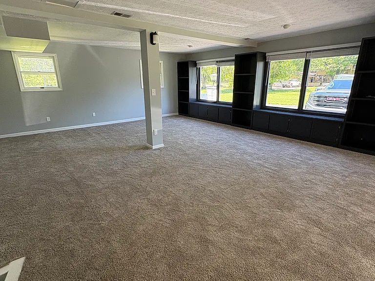 7974 Big Walnut Rd — Photo 17