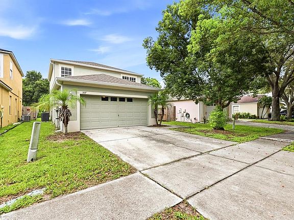 3rd image of 1717 MOSAIC FOREST DRIVE