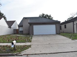 8903 Kalewood Dr, Houston, TX 77099